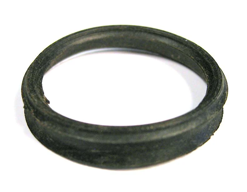 Sebo Bag housing to swivel neck seal